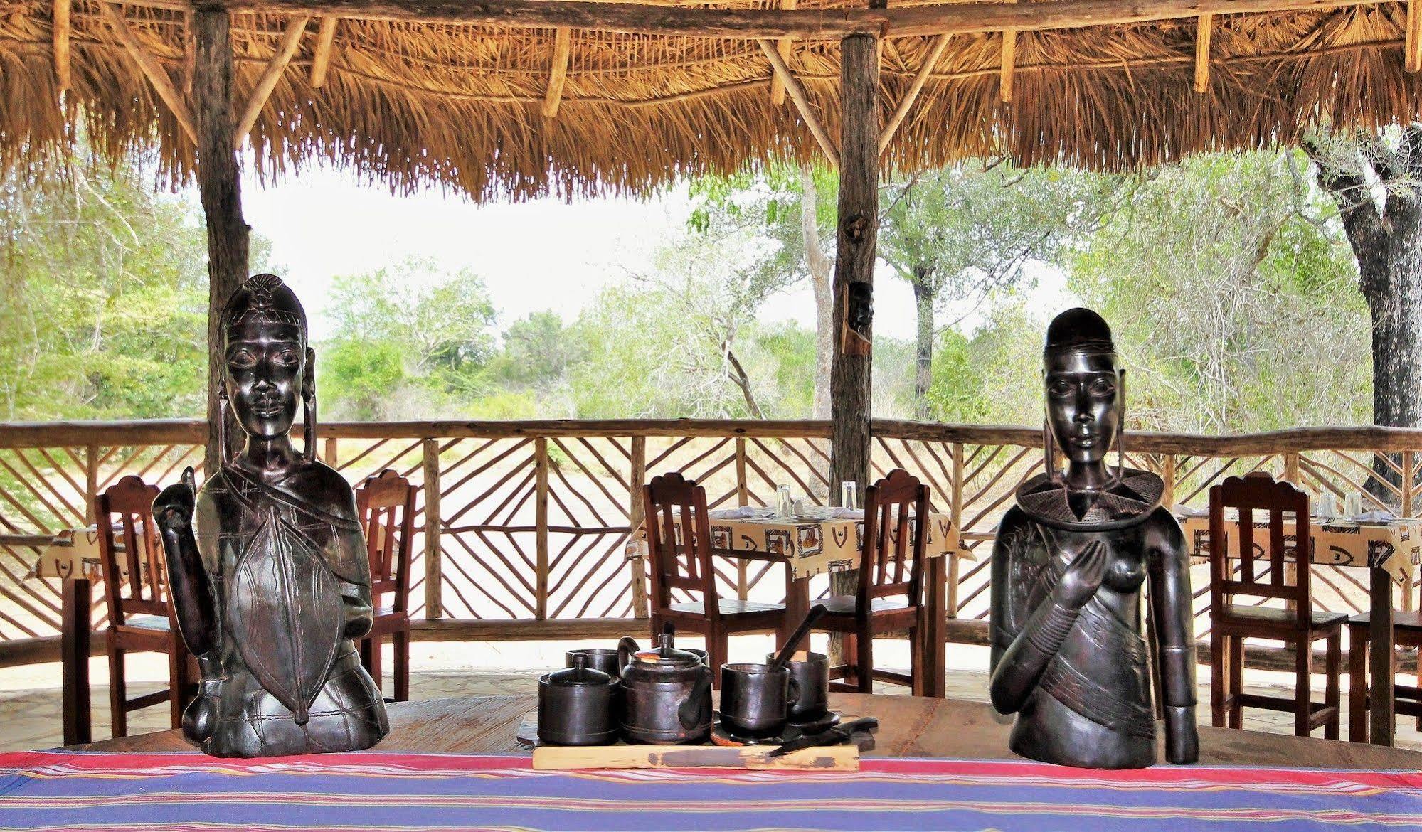 Africa Safari Camp Hotel Mloka Ngoại thất bức ảnh